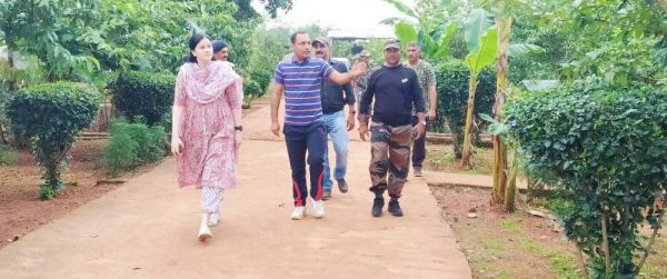 एसपी शर्मा ने बकरकट्टा थाना का किया निरीक्षण 