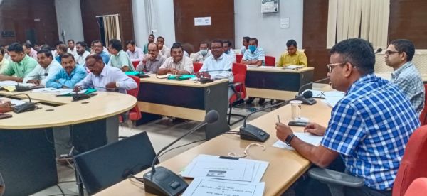 वन अधिकार मान्यता के आवेदनों पर करें आवश्यक कार्रवाई