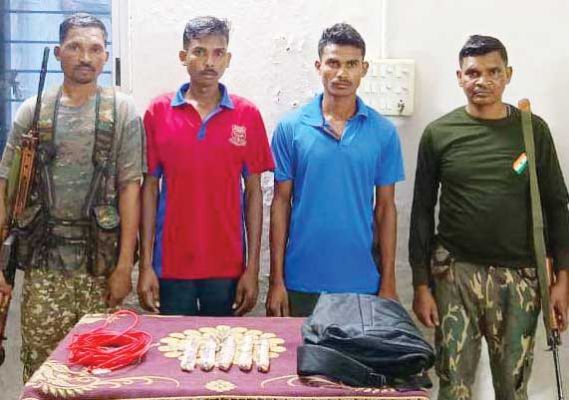 अवैध तरीके से विस्फोटक परिवहन करते 2 नक्सल सहयोगी गिरफ्तार