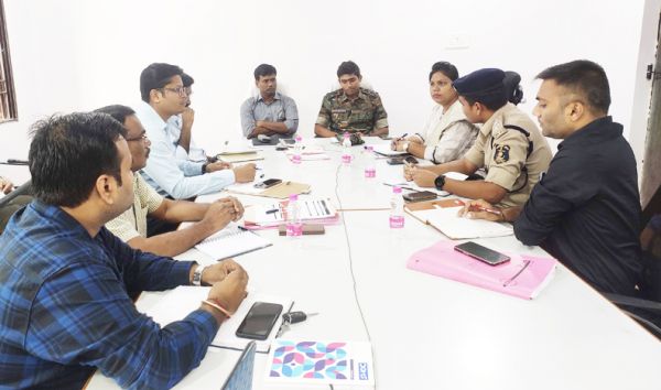 धरना-प्रदर्शन से निपटने रखें तैयारी, कलेक्टर ने बैठक लेकर दिए निर्देश