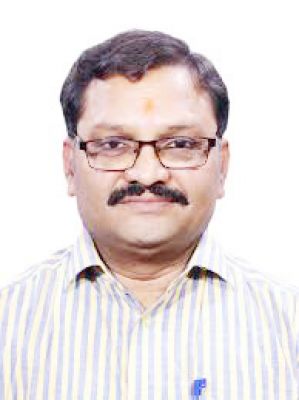 पैसों की कमी नहीं है तो सडक़ें बदहाल क्यों ? - सांसद