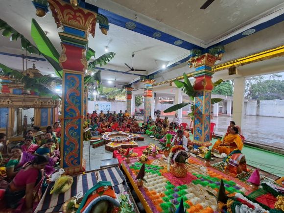 बालाजी मंदिर में लक्ष्मीनरसिंह यज्ञ