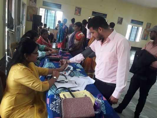 आयुष स्वास्थ्य मेला में सैकड़ों हुए लाभान्वित