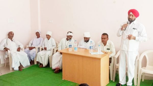 त्रि दिवसीय संत समागम की तैयारी के लिए बैठक आयोजित