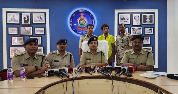 वृद्धा का टोकना पड़ा भारी, युवक ने गला दबाकर की हत्या