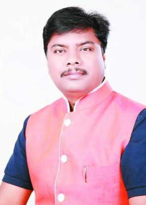 बस्तर में स्वास्थ्य सेवाएं वेंटिलेटर पर-केदार कश्यप