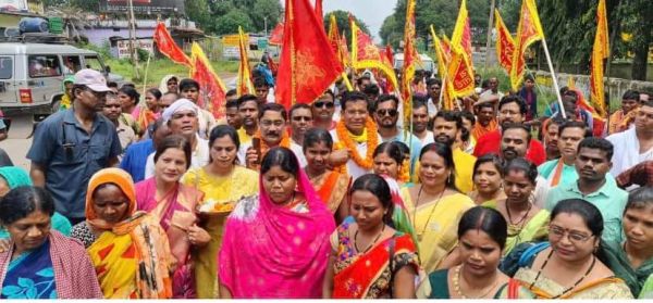 कोंडागांव से दंतेवाड़ा 170 किमी की पदयात्रा का दूसरा दिन
