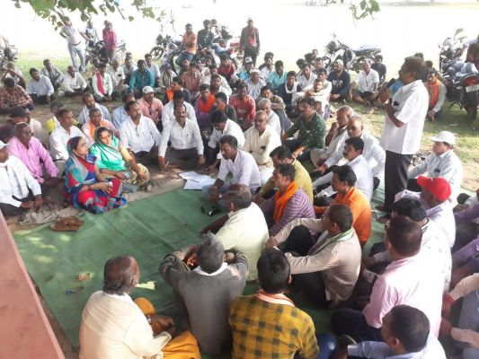 अब भारी गाडिय़ों को कोलियारी सडक़ पर घुसने नहीं देंगे...