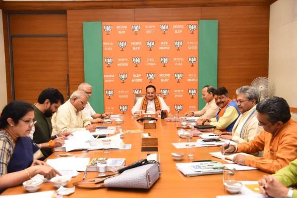ओम माथूर की नड्डा और पुरंदेश्वरी से चर्चा, दशहरा बाद आ रहे