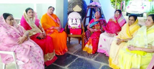 भवानी दरबार में गूंजा नवकार मंत्र