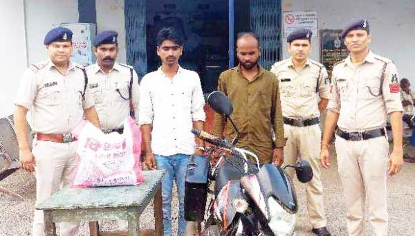 गांजा तस्करी, महासमुंद के दो बंदी