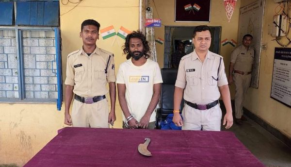 हत्यारोपी 21 माह बाद आंध्र से बंदी