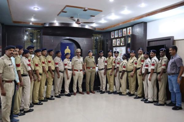 17 आरक्षक बने प्रधान आरक्षक