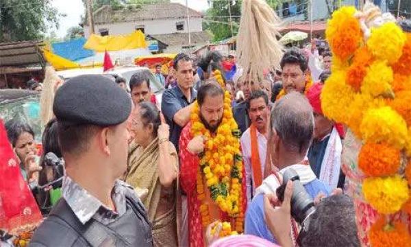 बस्तर महाराजा ने मां दंतेश्वरी को  दिया दशहरे का आमंत्रण