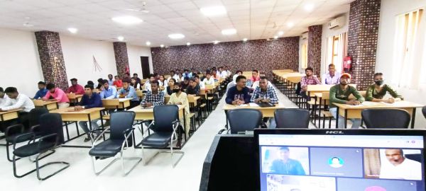 एनएमडीसी पॉलिटेक्निक जावंगा के 116 छात्रों का विस्टरॉन व स्नाइडर इलेक्ट्रिक्स में चयन