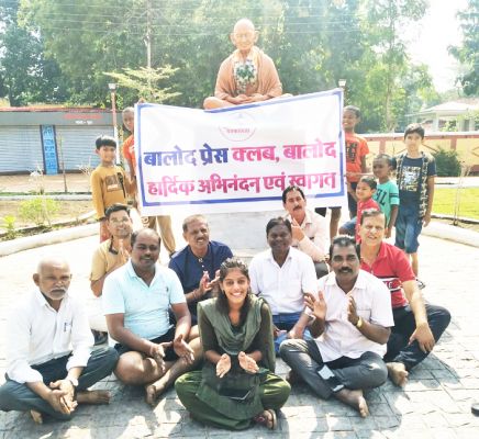 गांधी-शास्त्री जयंती पर चलाया स्वच्छता अभियान, पौधरोपण भी