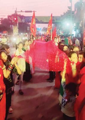 शिवसेना ने निकाली शारदीय नवरात्रि की चुनरी यात्रा
