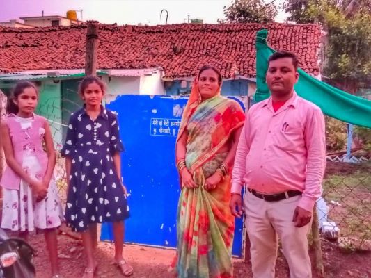 पिता की पहल, मेरे नाम से नहीं बेटियों के नाम से हो घर की पहचान