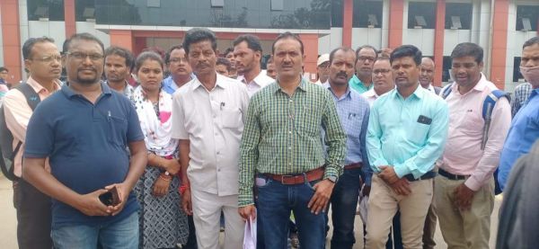 सहायक शिक्षकों की पदोन्नति पर आदेश निरस्त, सार्वजनिक प्रकाशन की मांग