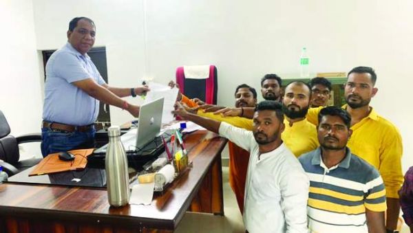 भाजयुमो के पुतला दहन पर पुलिस ने फेरा पानी