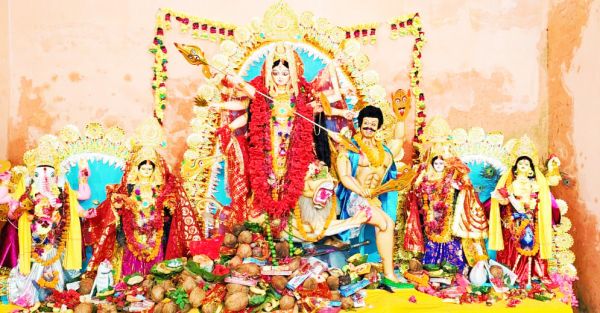 नवमी भंडारा, श्रद्धालुओं की उमड़ी भीड़