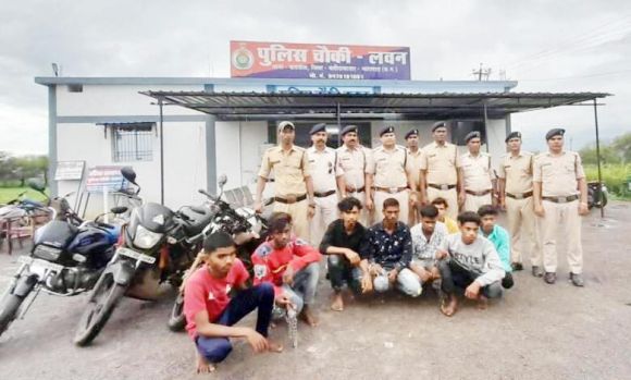 पुरानी रंजिश, शातिराना तरीके से हत्या, 8 गिरफ्तार