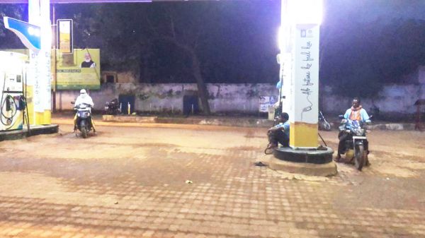 6 दिनों से पेट्रोल टैंकर्स की हड़ताल, बालोद में किल्लत