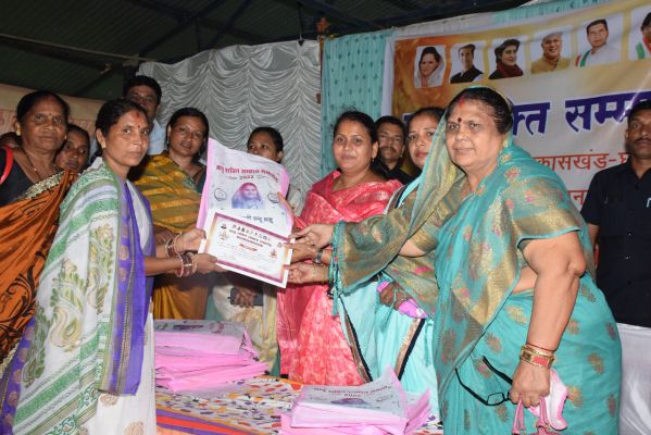 मितानिनों ने विपरीत परिस्थितियों में जिम्मेदारियों को बखूबी निभाया- छन्नी