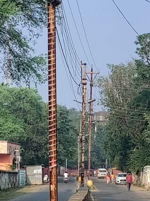 गौरव पथ में लाइटिंग, पर कुछ दिनों बाद बंद