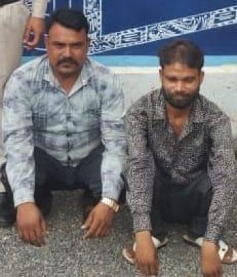 सट्टा-पट्टी लिखते तीन व जुआ खेलते आठ युवक गिरफ्तार