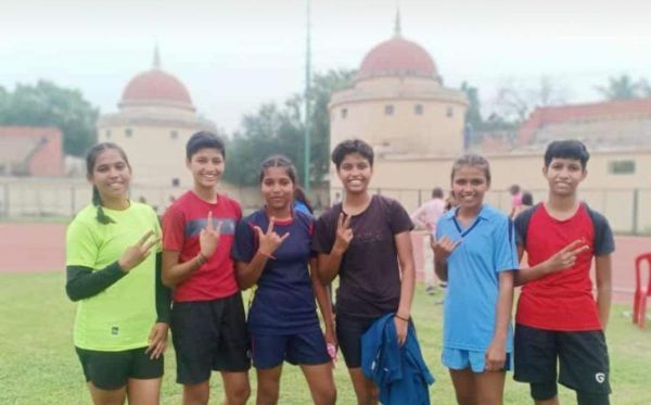 आत्मानंद स्कूल के 4 विद्यार्थियों का राज्य एथलेटिक्स खेल में चयन