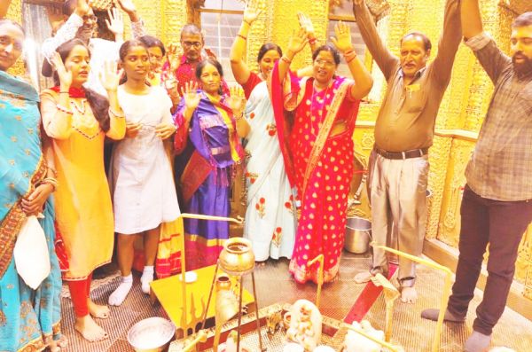 बागेश्वर महादेव मंदिर में हर्षोल्लास से मना शरद पूर्णिमा