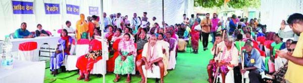 जिला अस्पताल में स्वास्थ्य शिविर, 271 लोगों की जांच