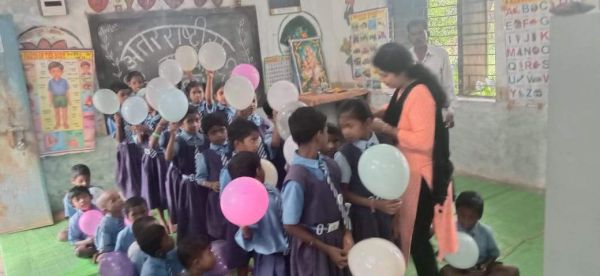 प्राथमिक शाला करंजी में मना बालिका दिवस