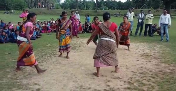 नहीं दी खेल स्पर्धाओं की जानकारी- ग्रामीणों का आरोप
