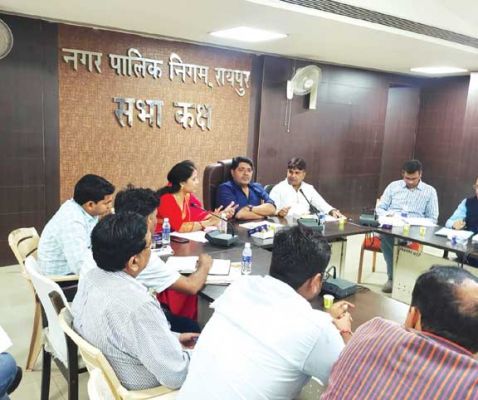 सडक़ बनाने से पहले पानी की पाइप लाइन, नाली  और केबल लाइन की योजना बनाने के निर्देश