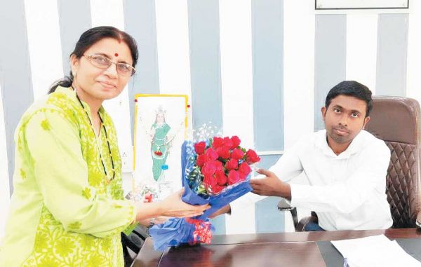 डीईओ ने पदभार सम्हाला