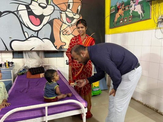 अस्पताल-स्कूल, सडक़ का कलेक्टर ने लिया जायजा