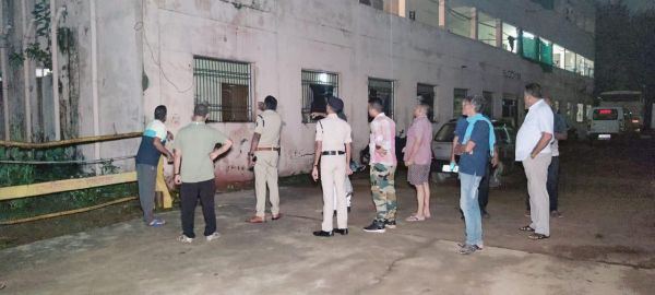 बैरक के दूसरी मंजिल से गिरकर सीएएफ हवलदार की मौत
