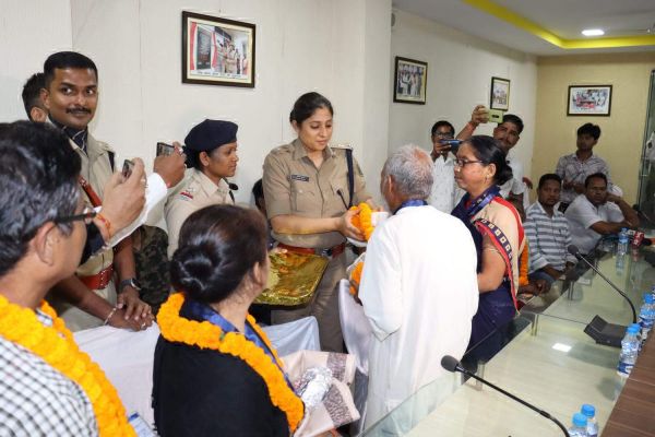 समर्पण अभियान : सरगुजा जिले के 200 वरिष्ठ नागरिकों को सरगुजा पुलिस देंगी अपनी सेवाएं