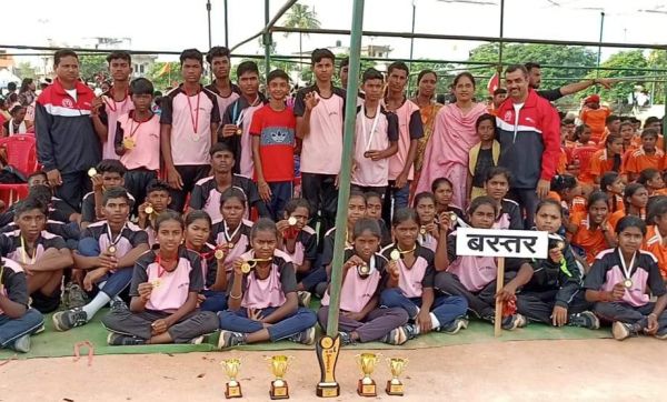 बस्तर जोन के प्रतिभागियों ने मारी बाजी