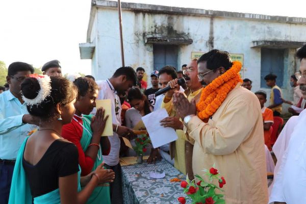 खाद्य मंत्री ने खिलाडिय़ों को किया पुरस्कृत