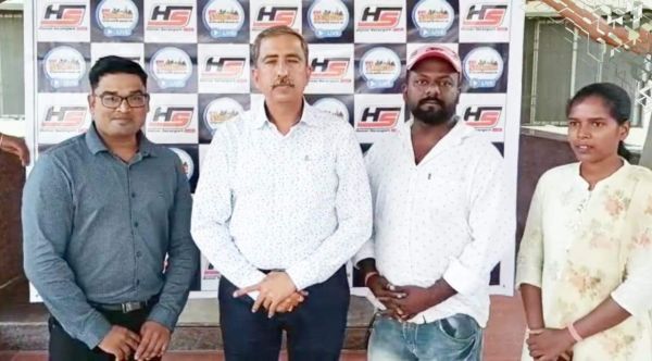 एसपी व नपा अध्यक्ष के हाथों