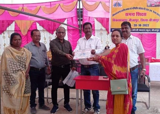 टीएलएम के जरिये शिक्षकों ने दिखाई नवाचारी गतिविधियां