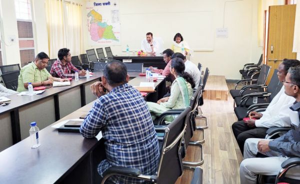 कस्टम मिलिंग की तैयारी और सार्वजनिक वितरण प्रणाली की समीक्षा बैठक