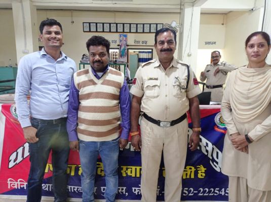 47 लाख का गबन कर फरार, फर्म का मैनेजर गिरफ्तार