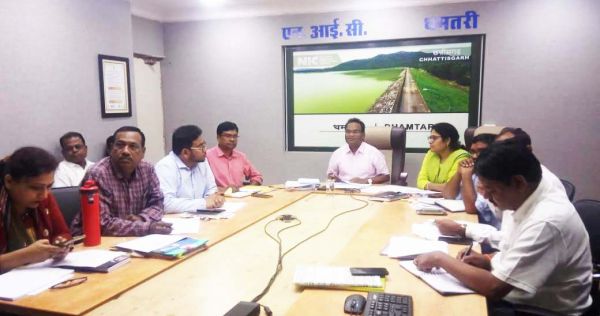 समर्थन मूल्य में धान खरीदी 1 नवंबर से, सीएस ने कलेक्टर से ली तैयारी की जानकारी