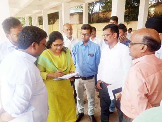 एकलव्य मैदान में मनेगा राज्योत्सव, नोडल अधिकारी सीईओ ने तैयारी देखी