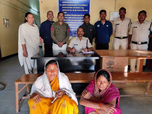 ठगी, 2 महिला आरोपी गिरफ्तार