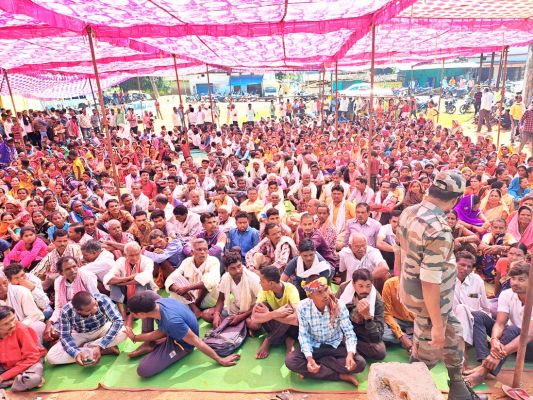 ग्राम सभा में जुटी भारी भीड़, सुरक्षा व्यवस्था के बीच चुनाव, सराधु राम ग्रामसभा अध्यक्ष घोषित